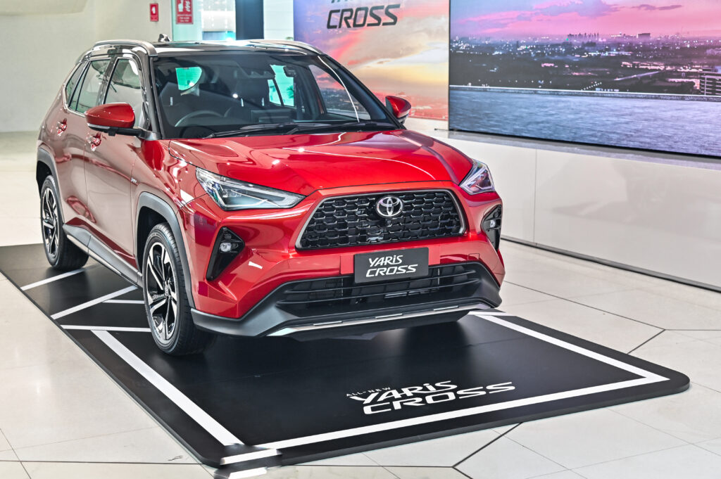 YARIS CROSS