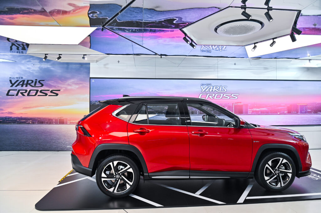 YARIS CROSS