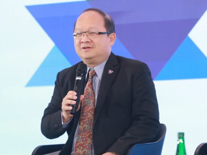 นายเกรียงไกร เธียรนุกุล นายเกรียงไกร เธียรนุกุล