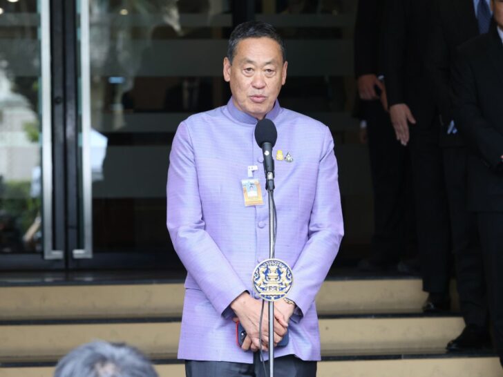เศรษฐา ทวีสิน เศรษฐา ทวีสิน