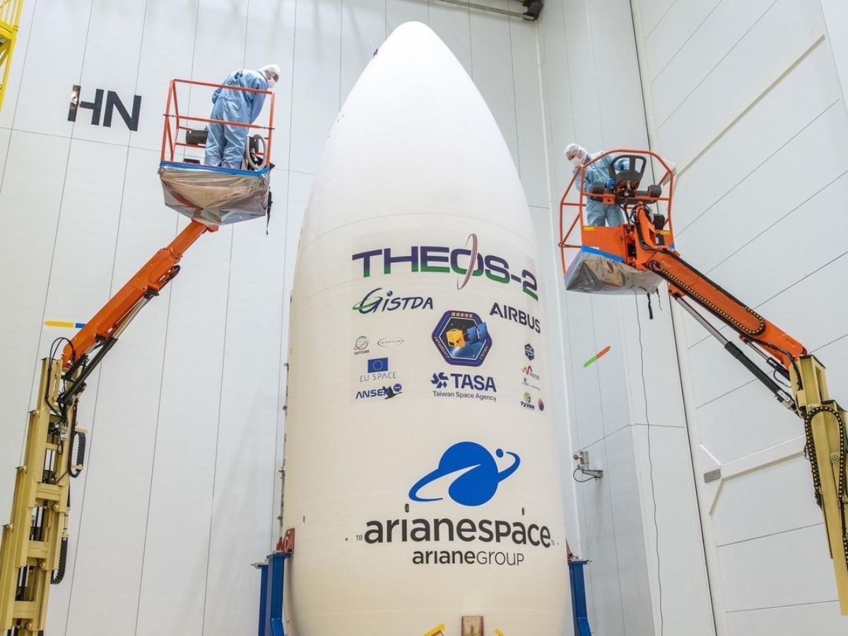 เลื่อนส่ง THEOS-2 เหตุระบบตรวจสอบพบสัญญาณผิดปกติของอุปกรณ์ในจรวดนำส่ง