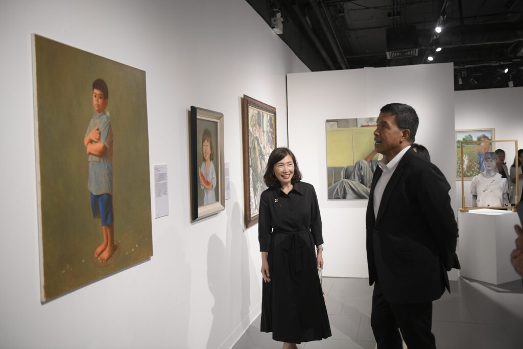 Portrait Prize ริเวอร์ ซิตี้ แบงค็อก