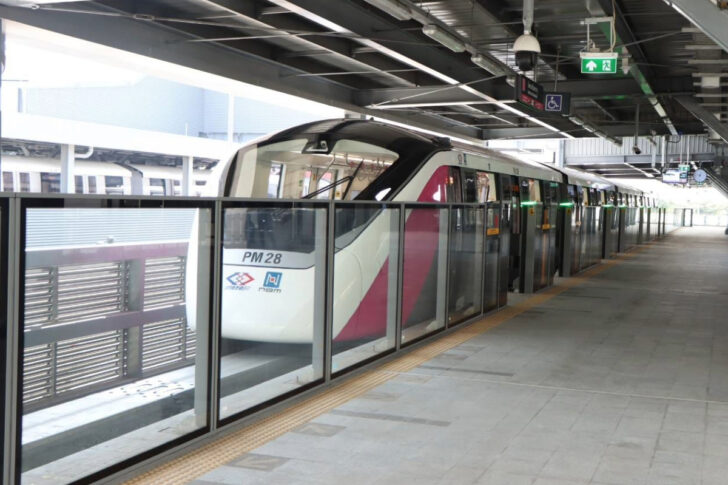 รถไฟฟ้าสายสีชมพู รถไฟฟ้า ขบวนรถ น้องนมเย็น รถไฟฟ้าสายสีชมพู รถไฟฟ้า ขบวนรถ น้องนมเย็น