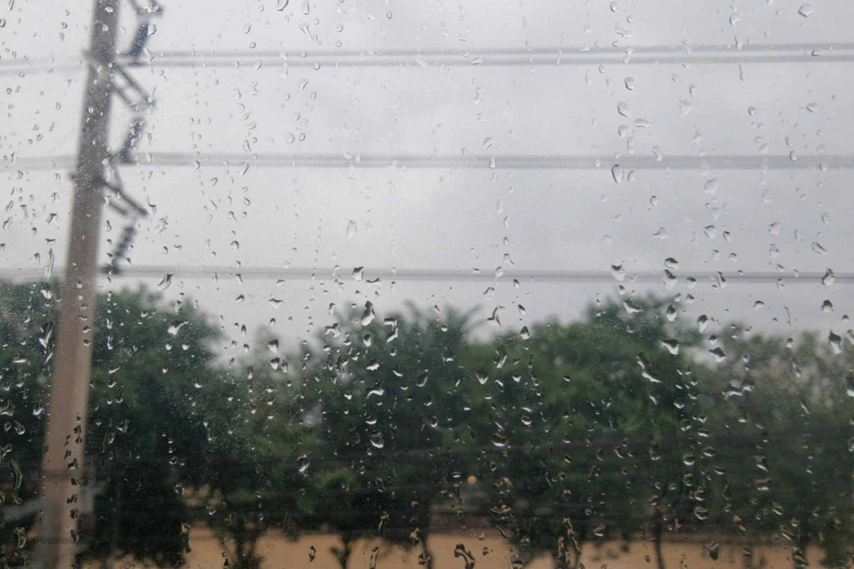 กรมอุตุฯ เตือน 22-24 พ.ค. ฝนตกเพิ่ม และหนักขึ้น ระวังน้ำท่วมฉับพลัน