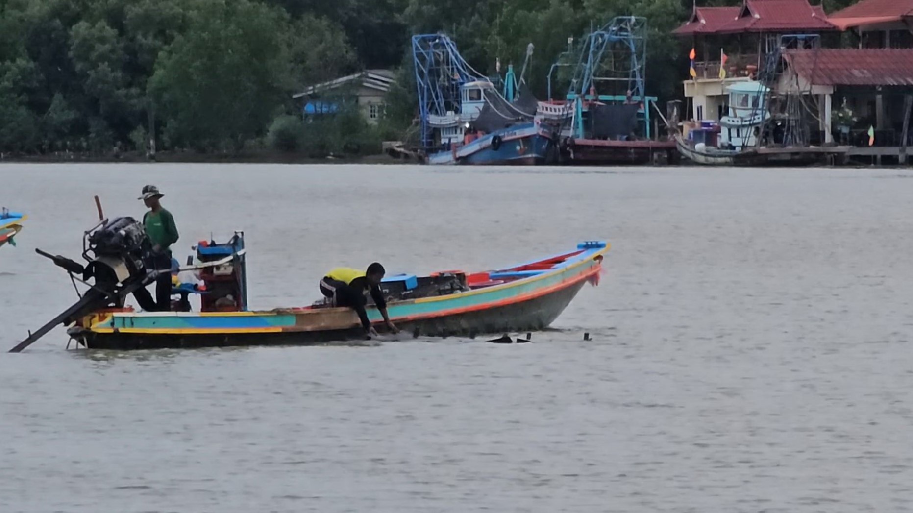 นครศรีธรรมราชประมงเถื่อนรุกหนัก วิกฤตพื้นที่ชายฝั่ง 3 อำเภอ