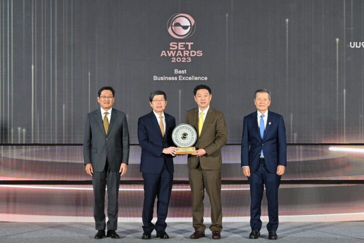 1 LEO คว้ารางวัล Best CEO Awards ของบริษัทกลุ่มตลาด mai