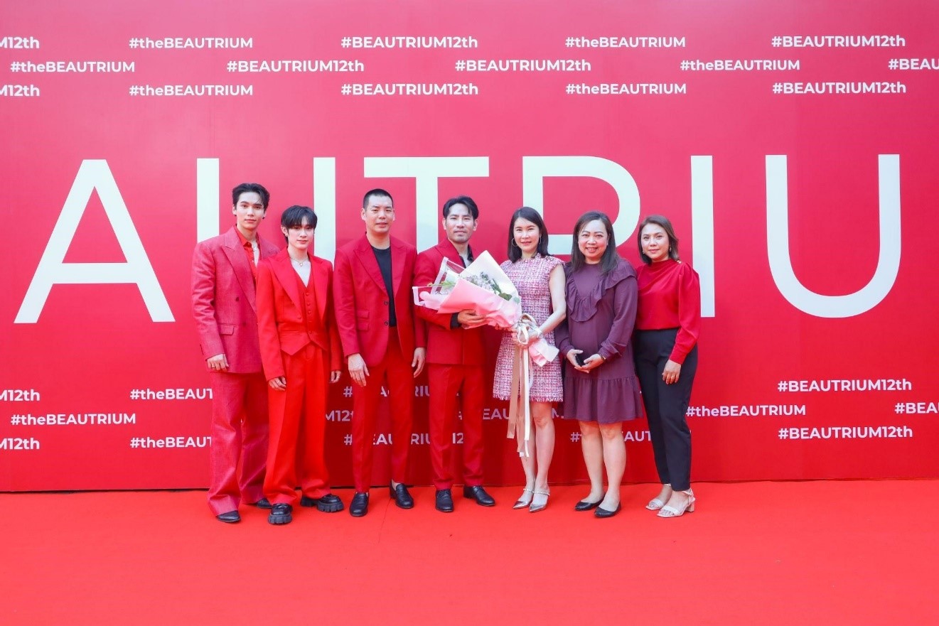 “แม้ก-ณฐ” จากแบรนด์มิลเล่ เข้าร่วมงานฉลอง 12 ปี “บิวเทรี่ยม”