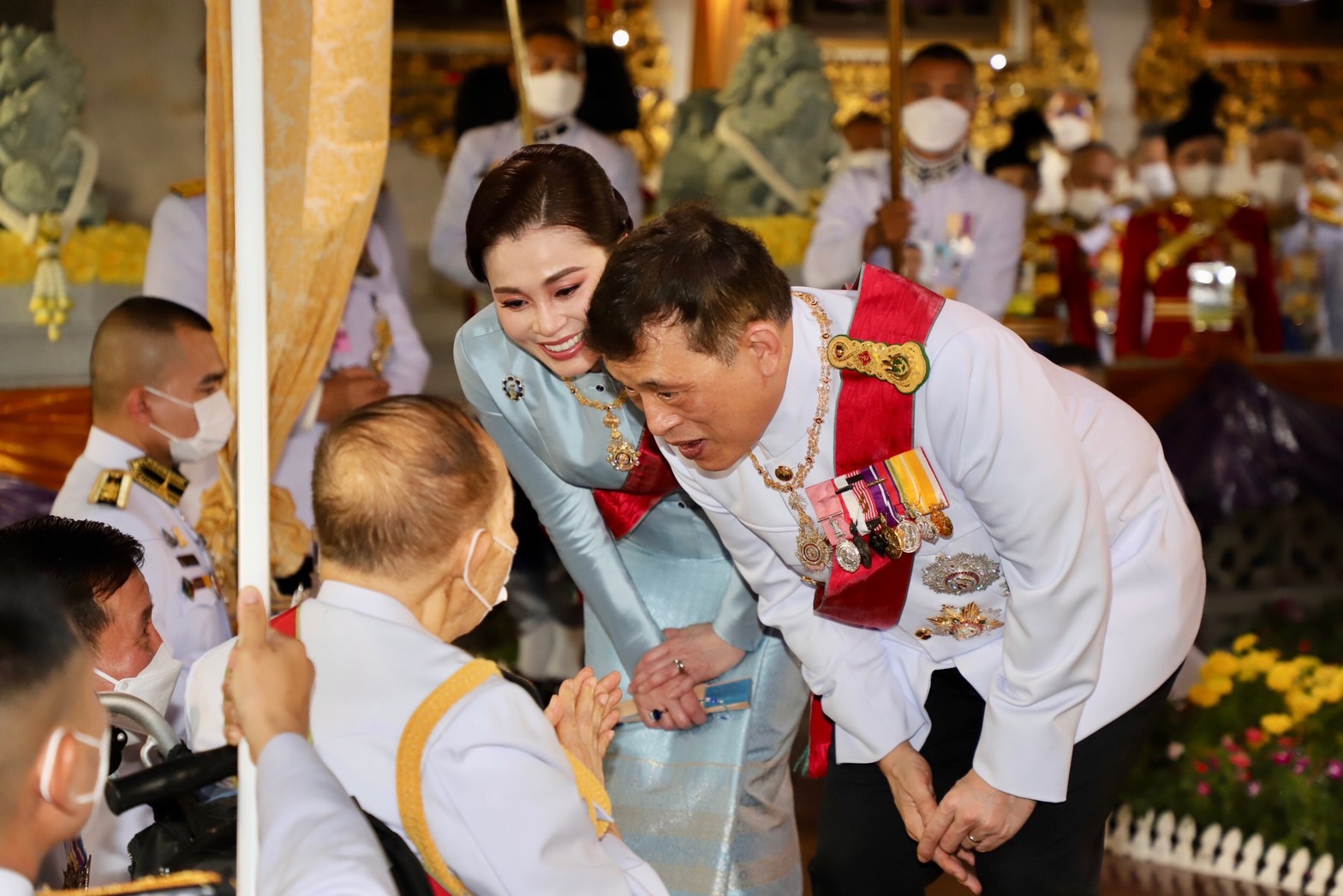 ในหลวง พระราชินี