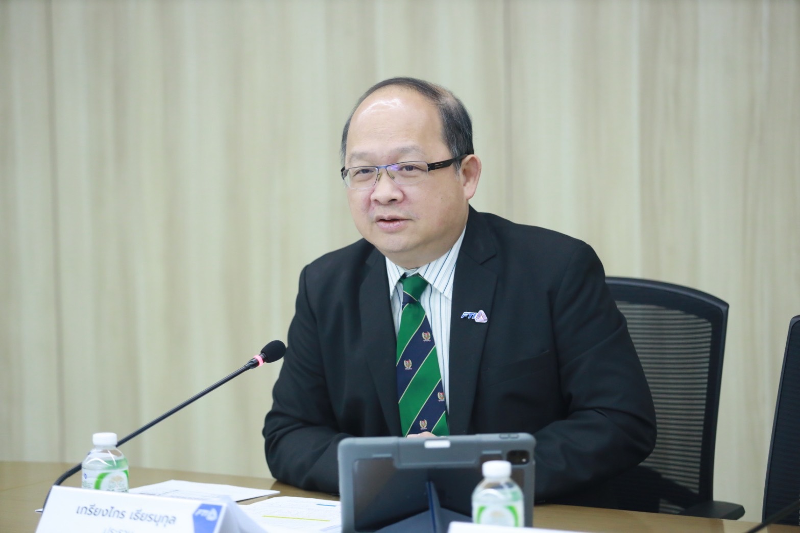 เอกชนโอดดอกเบี้ยขึ้นลง SMEs ตายแล้วตายอีก