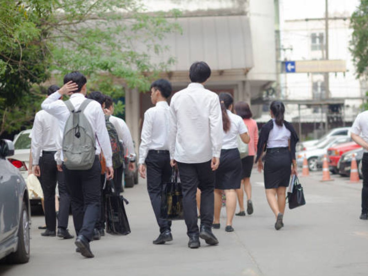 32 สถาบันอุดมศึกษา ตีตลาดเมียนมา ดึงนักเรียน ม.ปลายเรียนต่อไทย
