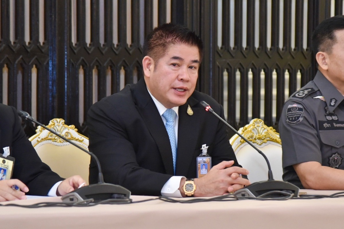 ดำเนินคดีเอาผิด หมูเถื่อนเกือบ 100 คดี “ธรรมนัส” ลุยจริงจับจริง