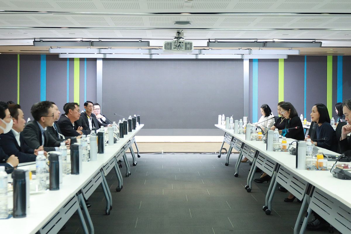 ก.ล.ต.ประชุมสมาคม บล. จี้ทบทวนขายชอร์ต-ค่าธรรมเนียมซื้อขาย