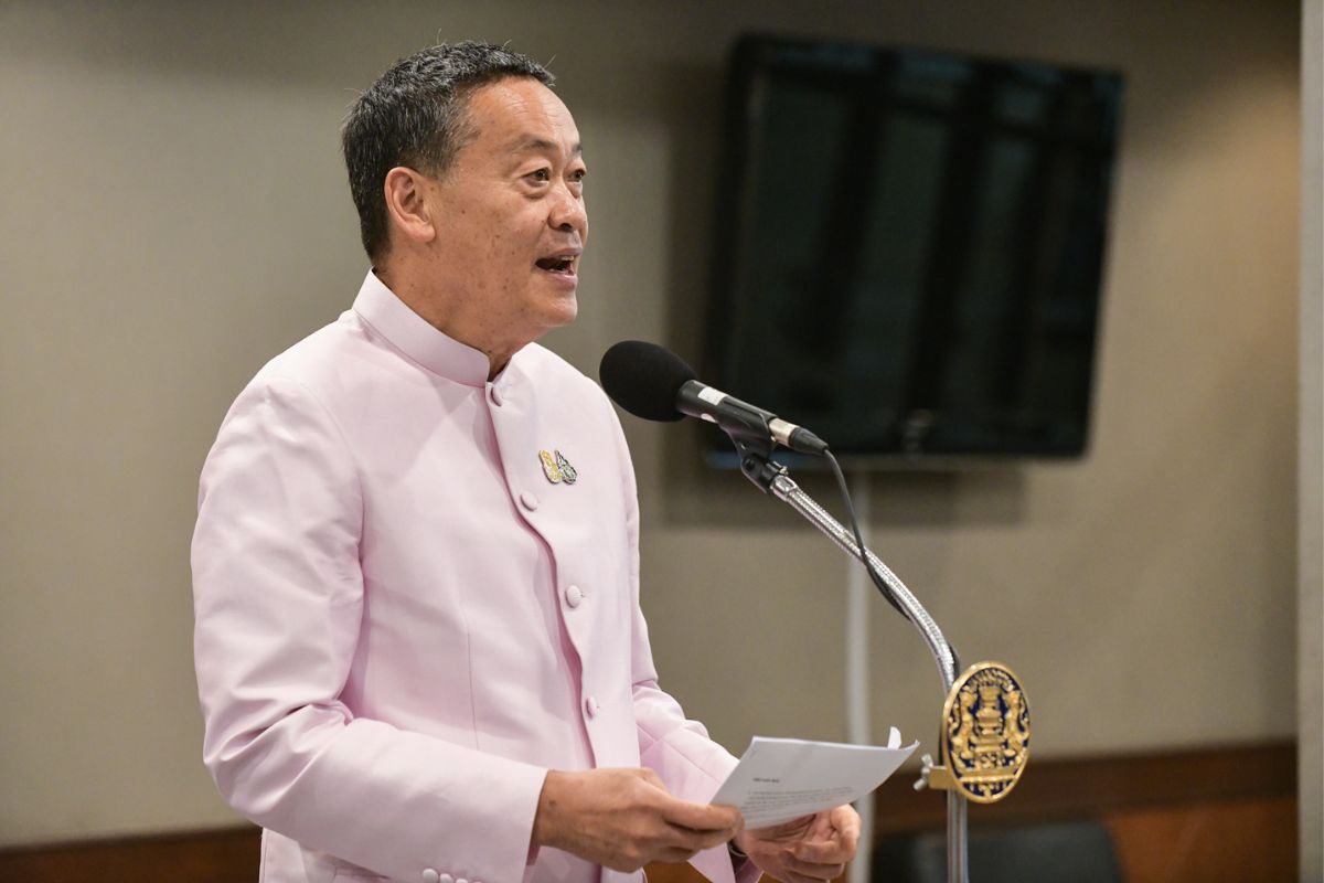 เพื่อไทย เตรียมแถลงผลงาน 60 วัน แจกเงิน 10,000 บาท รอฟังนายกฯ