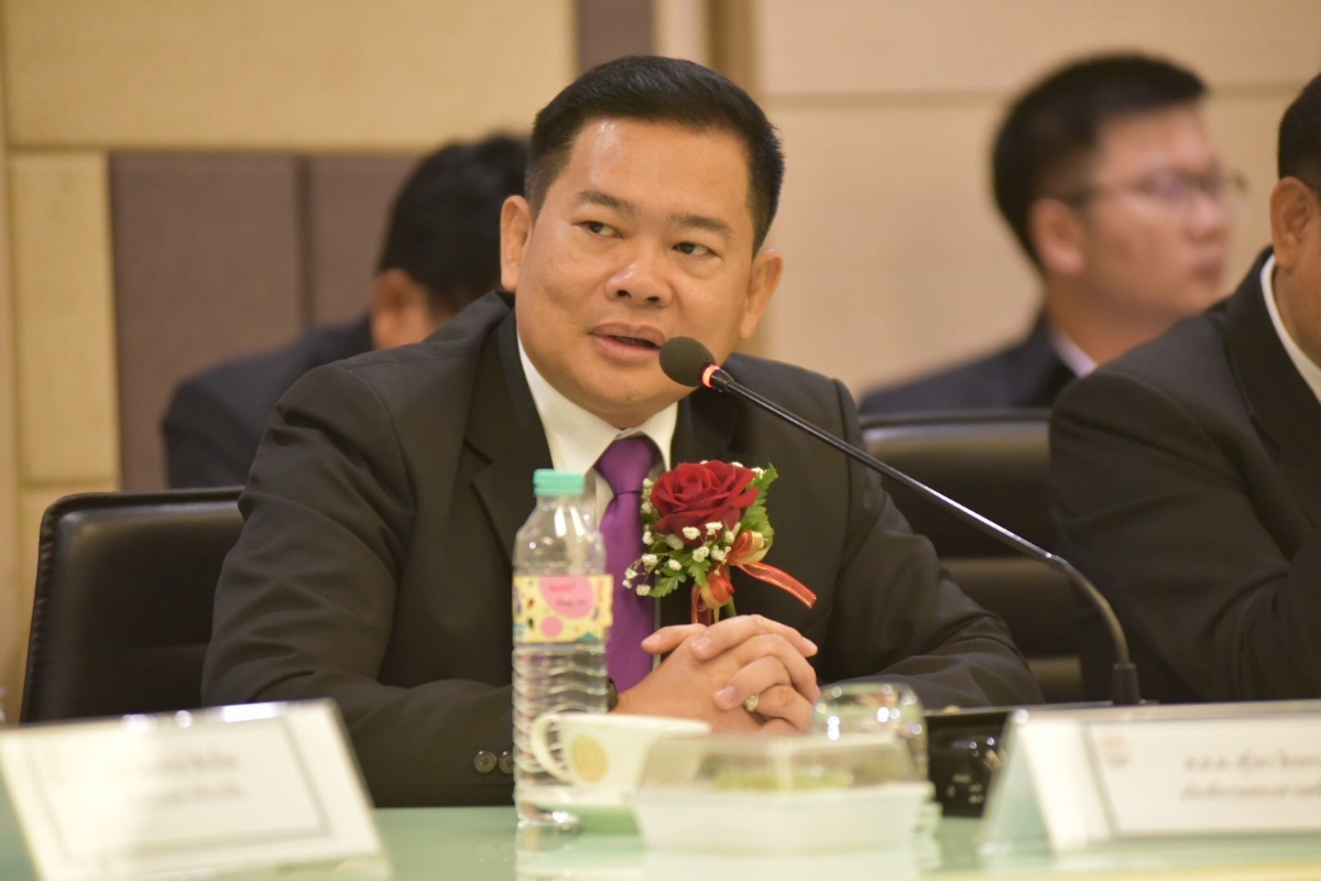 สั่งเด้งฟ้าผ่า พ.ต.ต.สุริยา พ้นตำแหน่งอธิบดีดีเอสไอ ปมคดีหมูเถื่อน