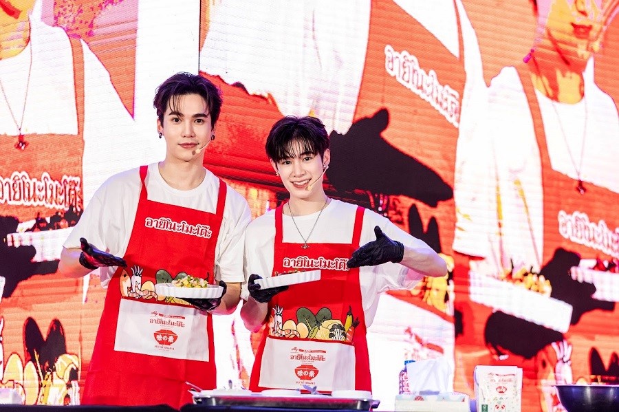 อายิโนะโมะโต๊ะ ขานรับความสำเร็จ