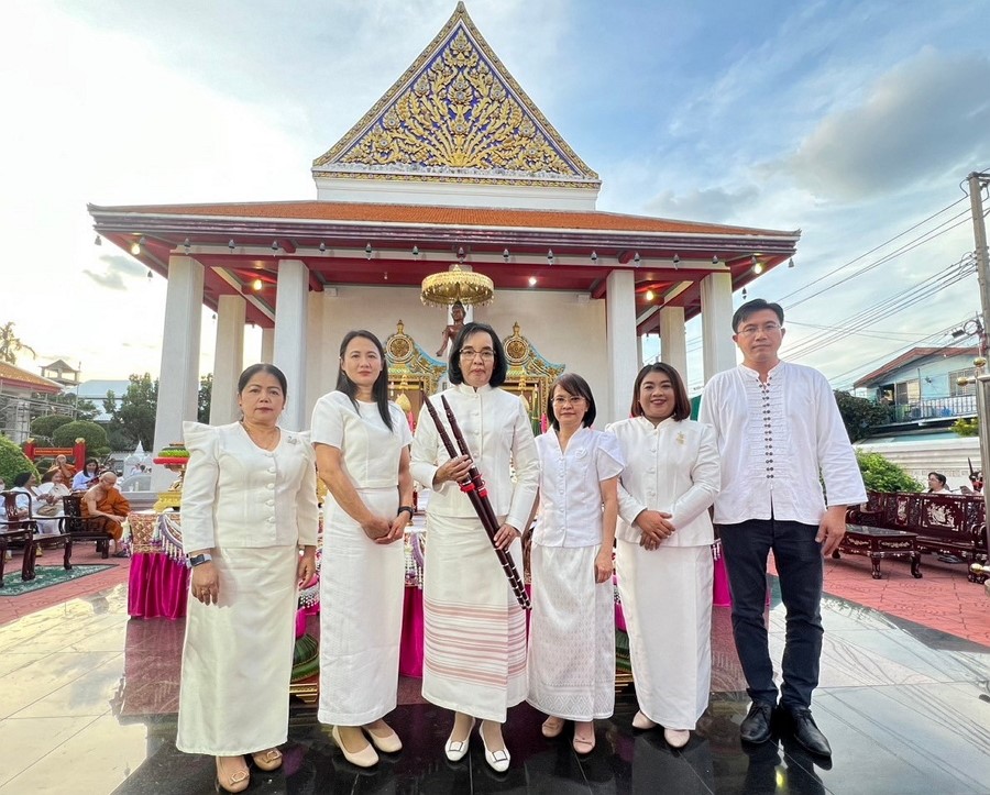 พิธีบวงสรวงพระนางจามเทวี ณ วัดคฤหบดี