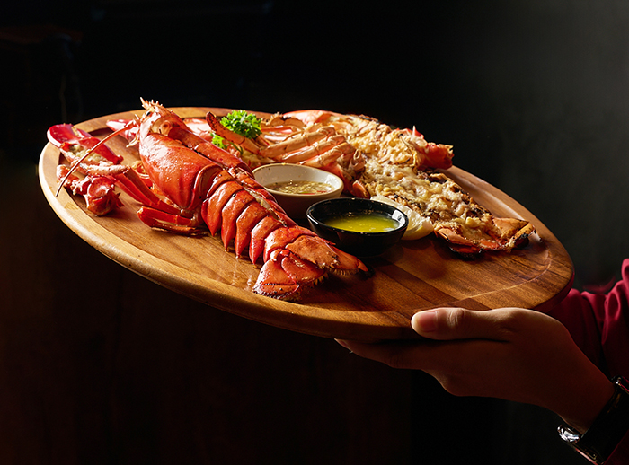 ซีฟู้ดเจ้าสัว @THE EMSPHERE  Lobster Cafe แห่งแรกในไทย