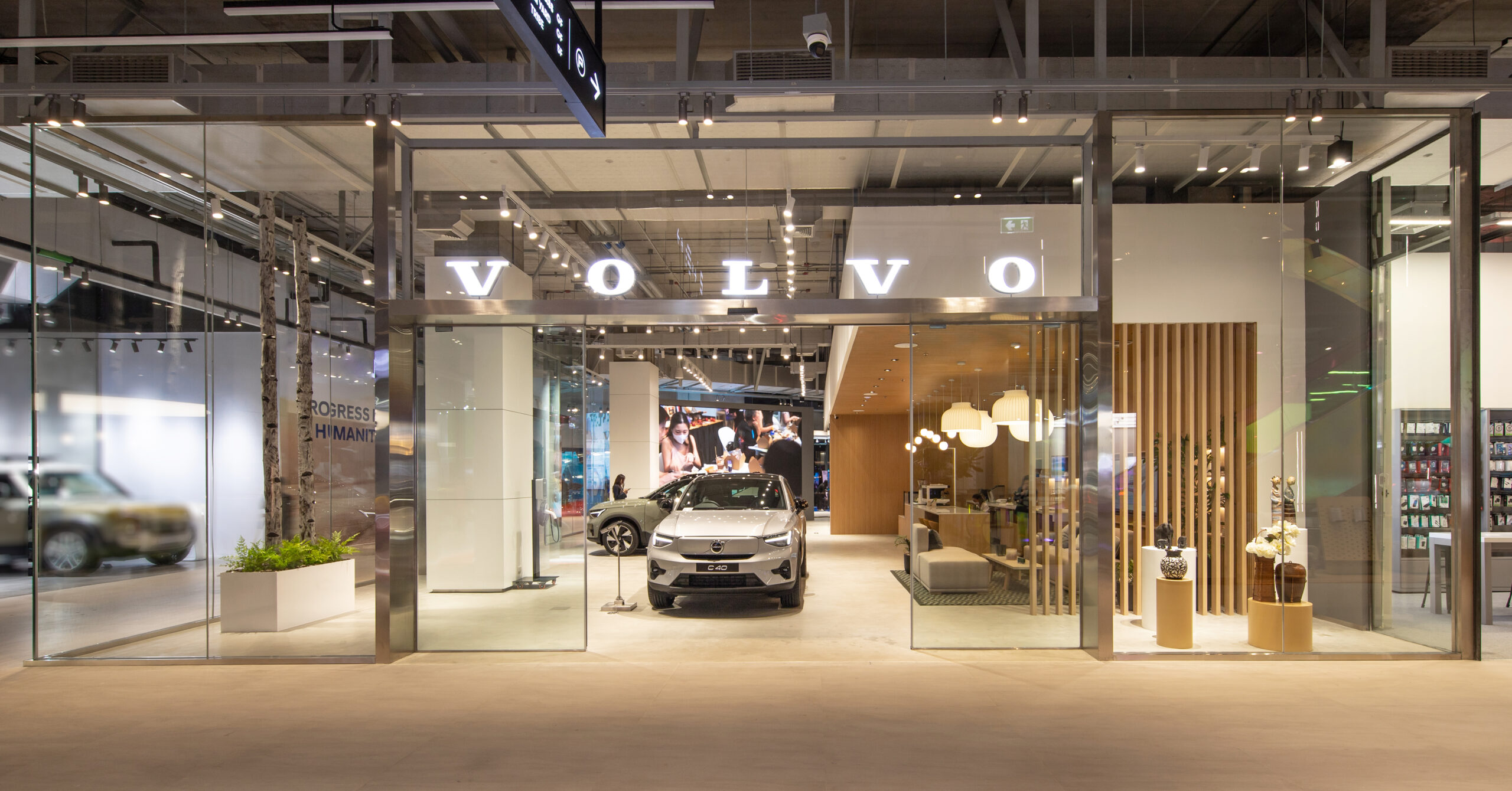 วอลโว่ ผุด “Downtown Store” ตอบทุกโจทย์ลูกค้าที่ ดิ เอ็มสเฟียร์