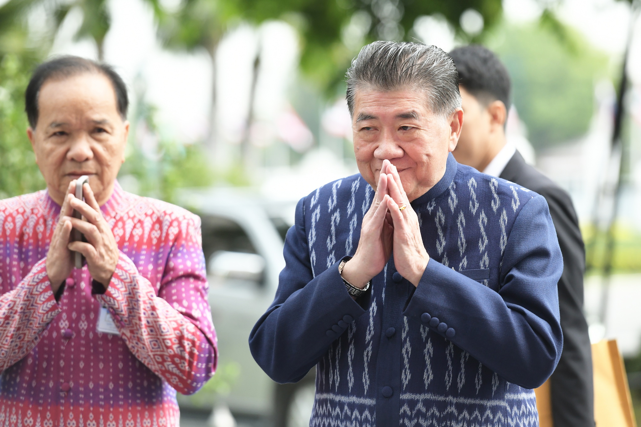 ภูมิธรรม เวชยชัย