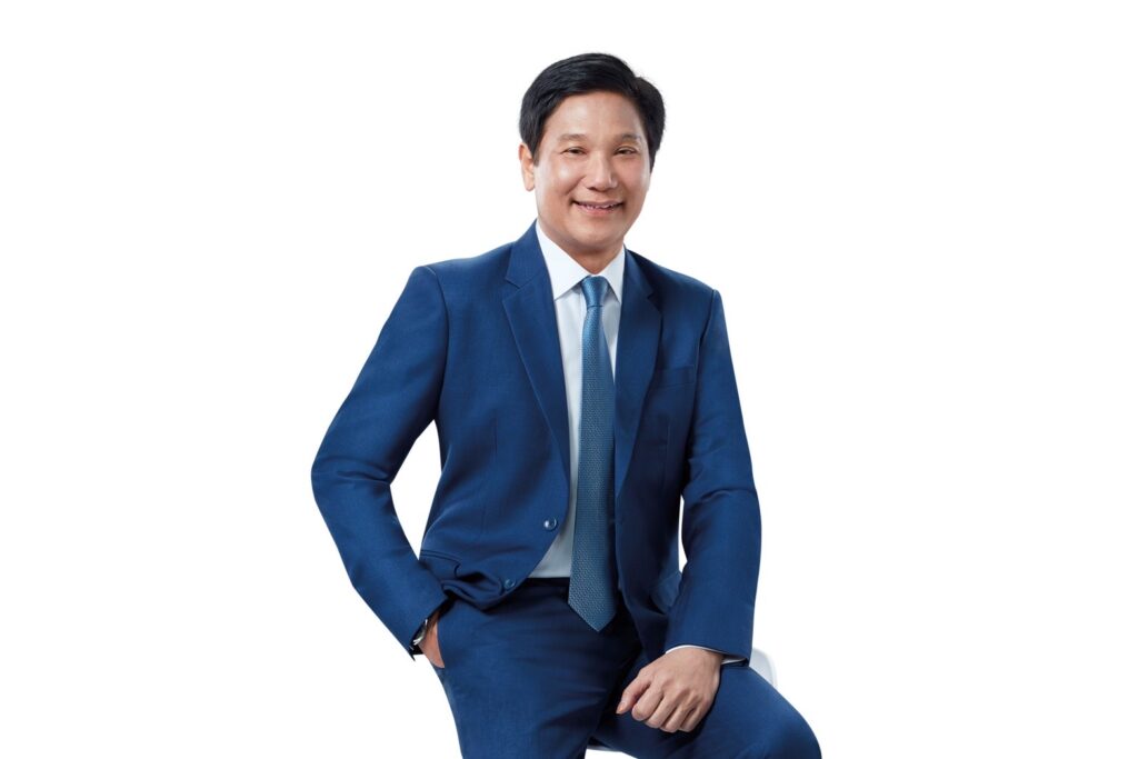 นายดิษทัต ปันยารชุน