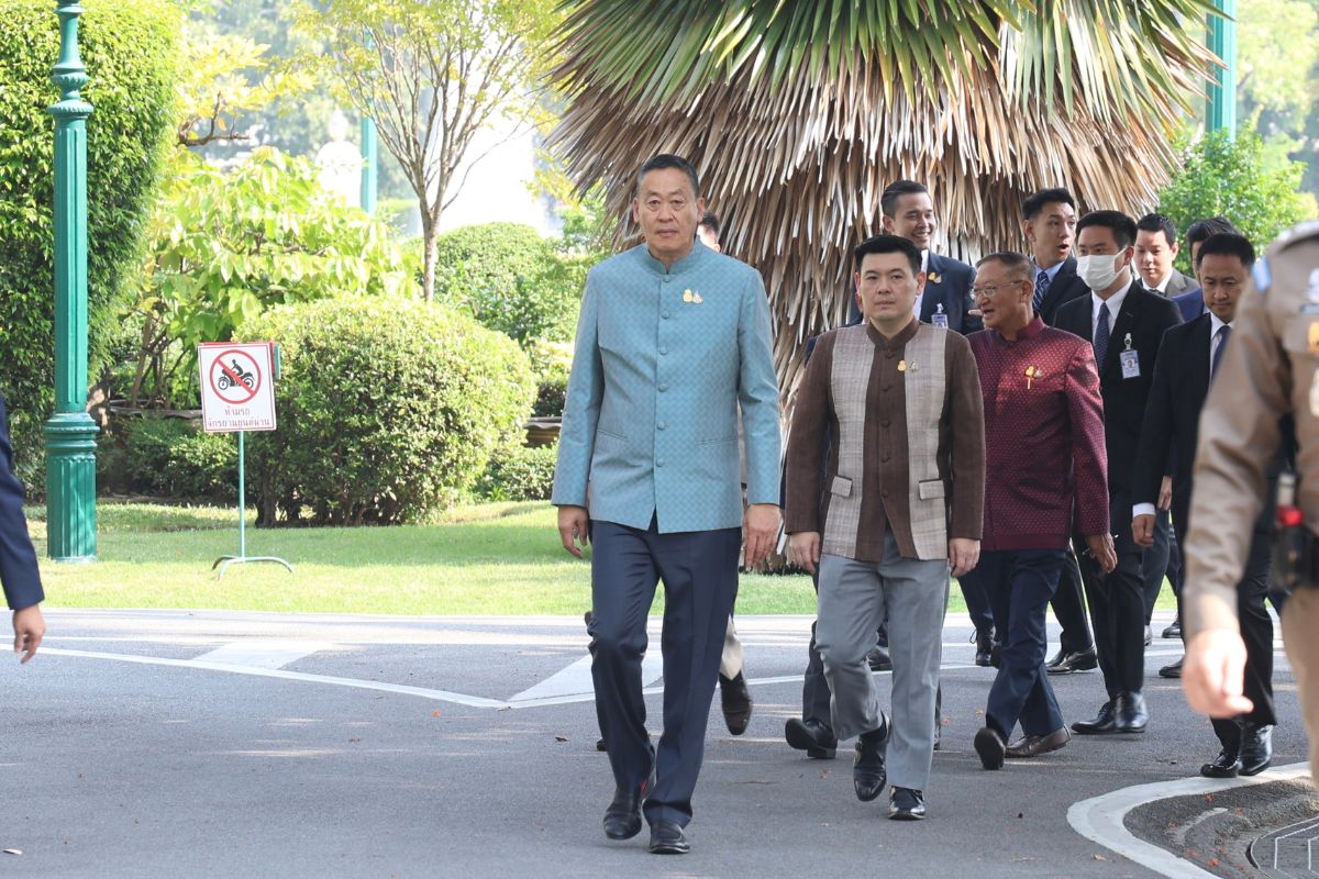 ครม.ไม่เคาะขึ้นค่าแรงใหม่ เศรษฐา เผย รมว.แรงงาน ดึงเรื่องกลับไปทบทวน