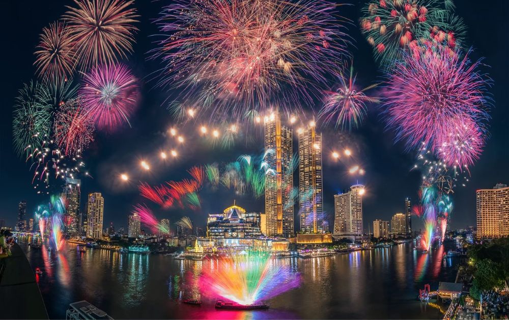 เคานต์ดาวน์ 2024 ไอคอนสยามประกวดภาพถ่ายพลุ รางวัลรวม 2 แสนบาท