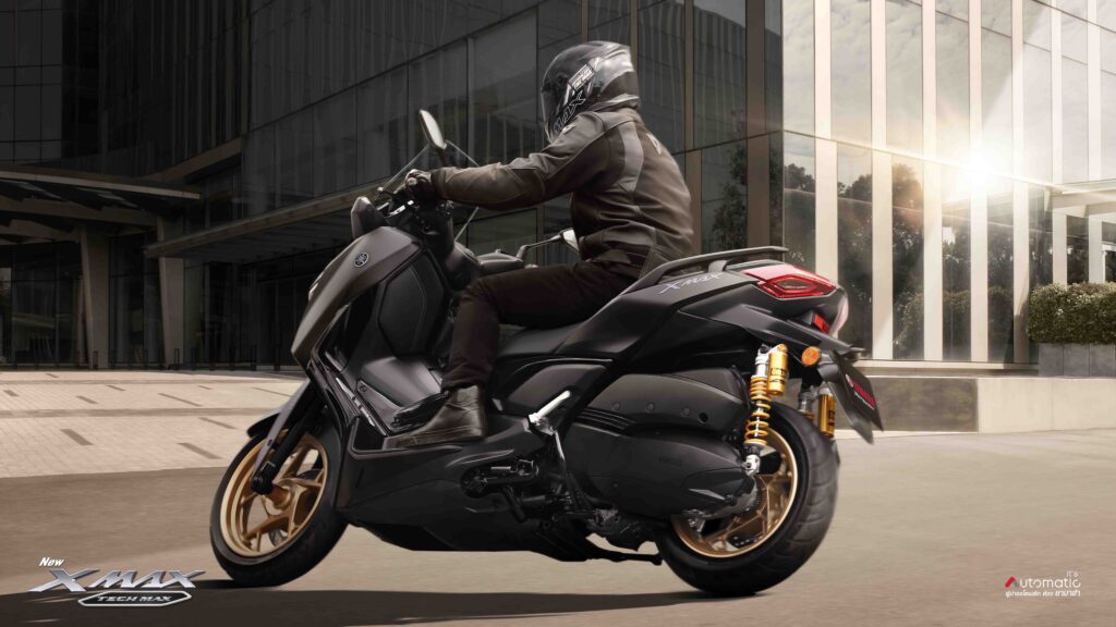ยามาฮ่า XMAX Tech MAX 