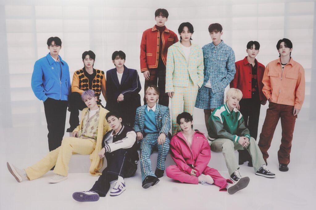 SEVENTEEN MINI CAFE ไอคอนสยาม