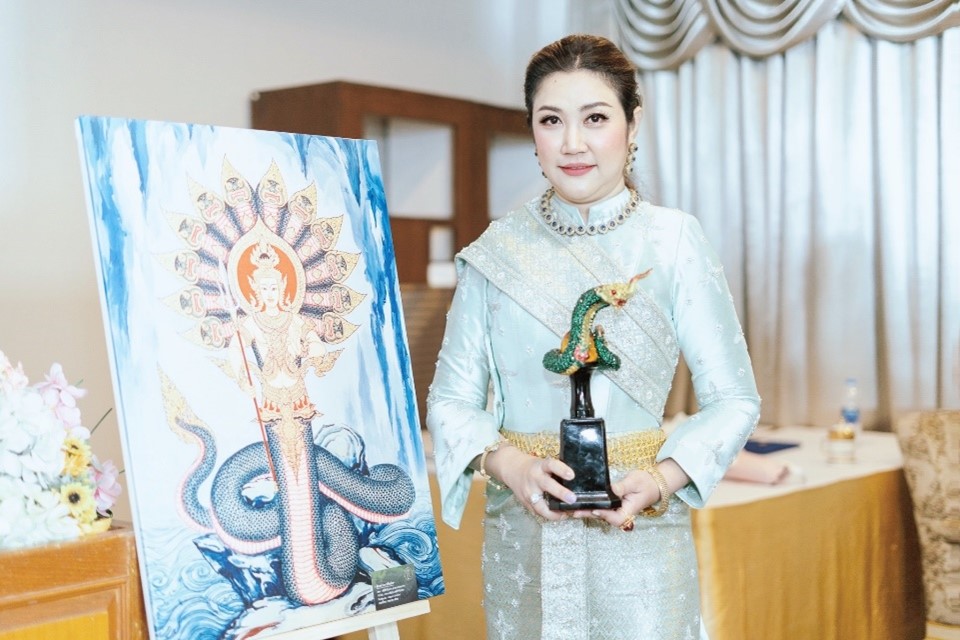 บ้านสายมูไฮเทค รับรางวัลผู้เผยแพร่ศาสนาตัวอย่างในงาน ศิวะมหานาคา