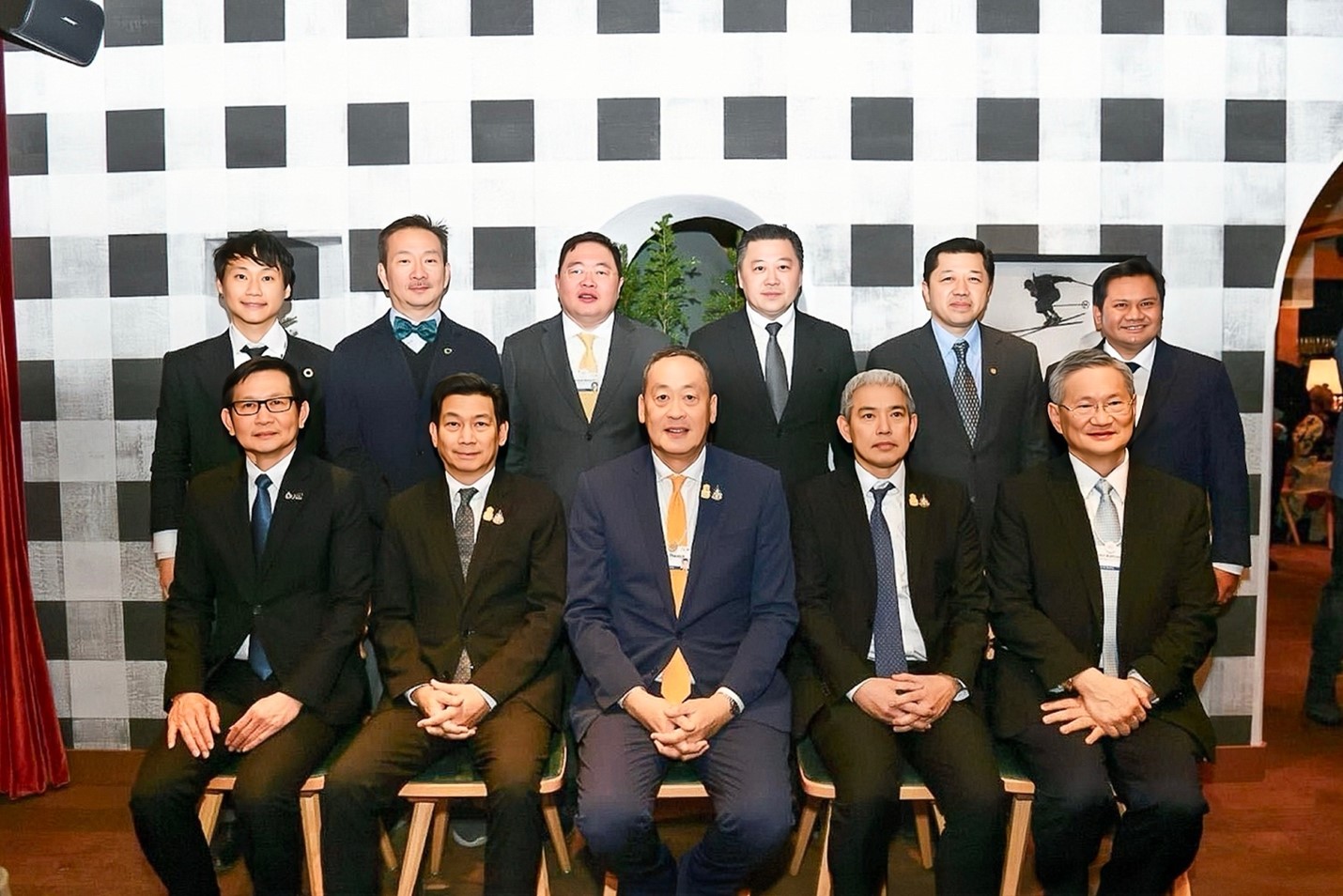 ท๊อป จิรายุส แสดงวิสัยทัศน์บนเวที World Economic Forum 2024