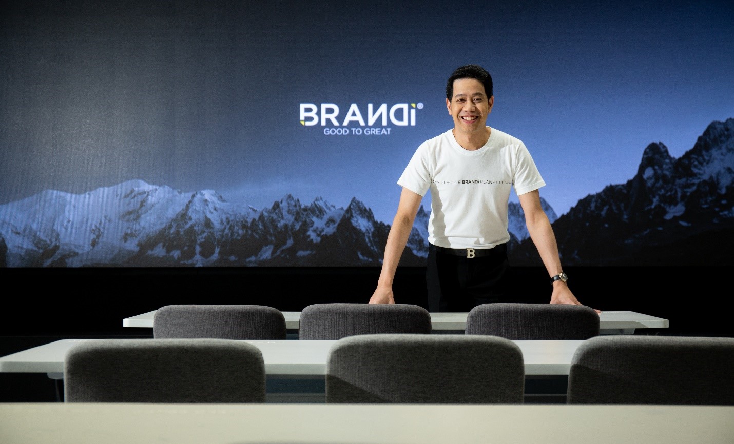 Future-ready Thailand ปิยะชาติ อิศรภักดี CEO BRANDi and Companies