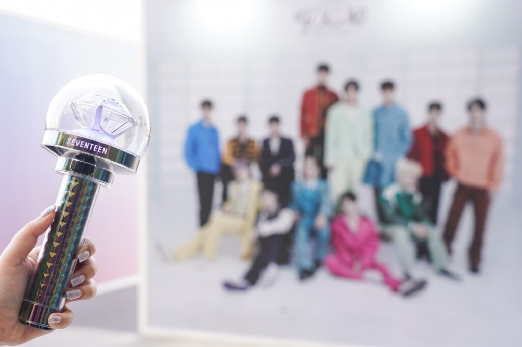 SEVENTEEN MINI CAFE ไอคอนสยาม