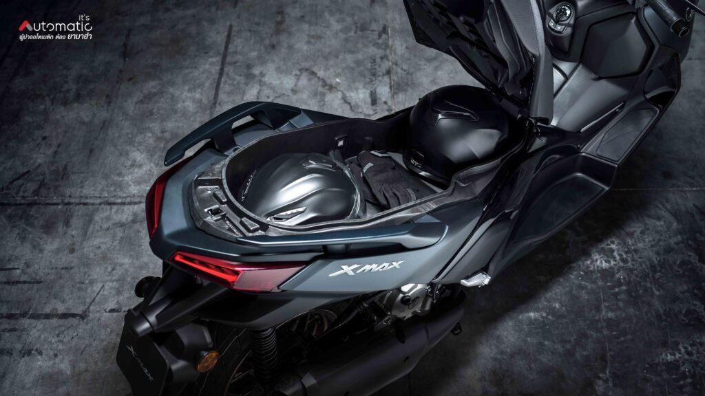 ยามาฮ่า XMAX Tech MAX
