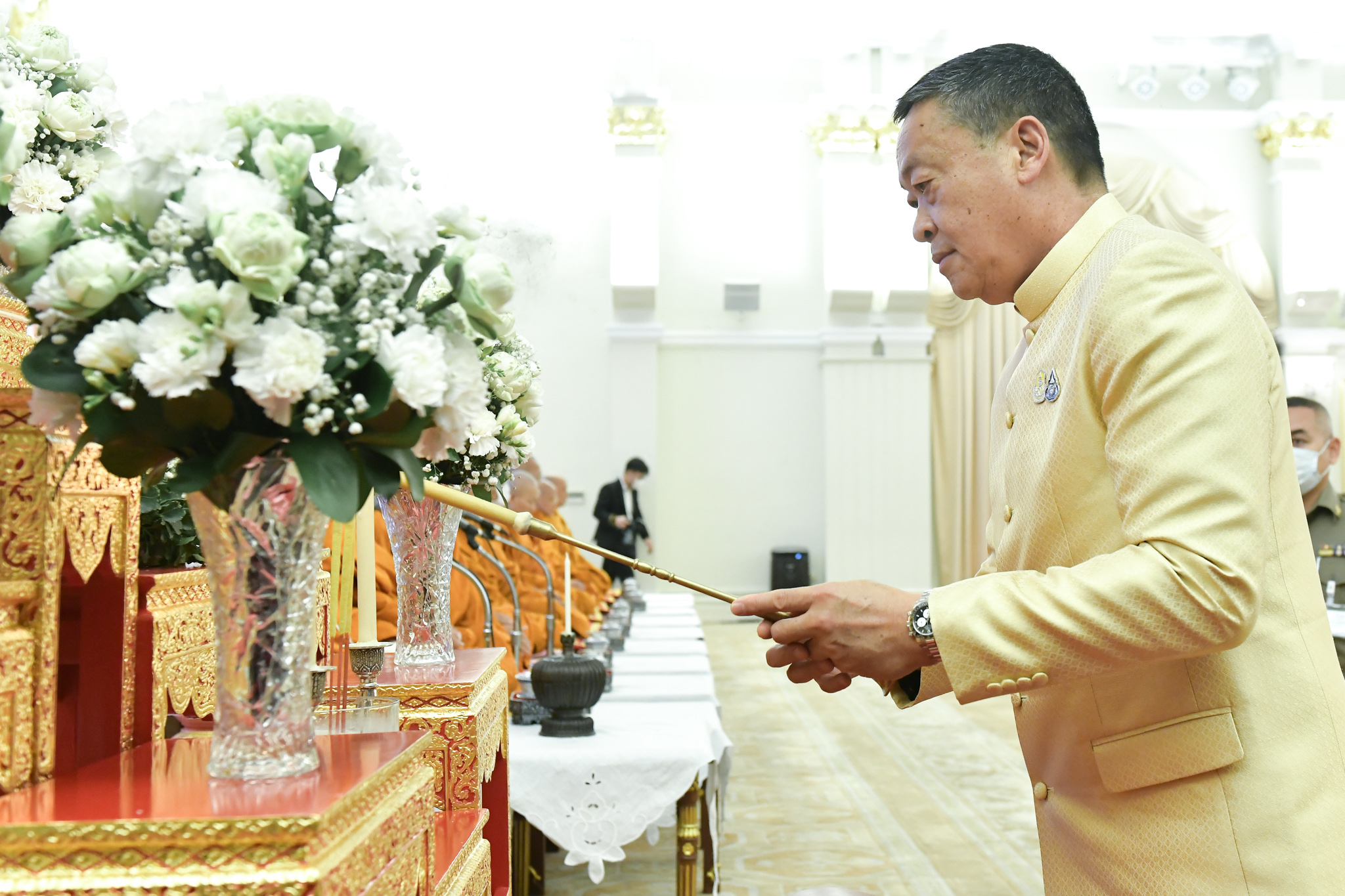 เศรษฐา ขอพรให้ประเทศชาติเจริญรุ่งเรือง ประชาชนมีชีวิตดีขึ้น