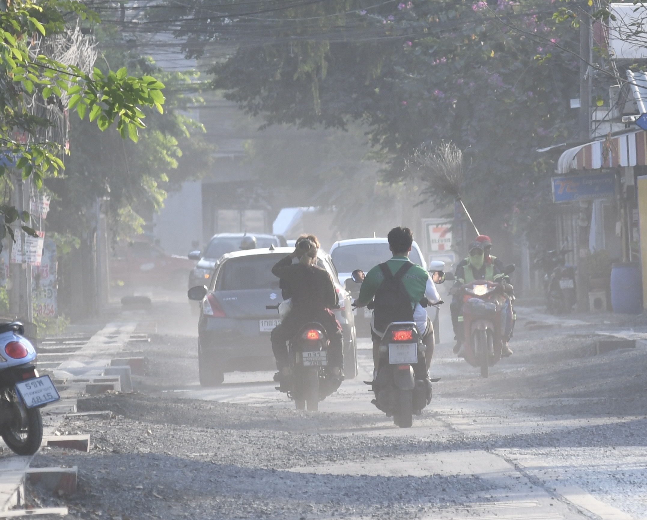 เช็กค่าฝุ่น PM 2.5 วันนี้ (12 ม.ค. 67) พบ 31 จังหวัดเกินค่ามาตรฐาน