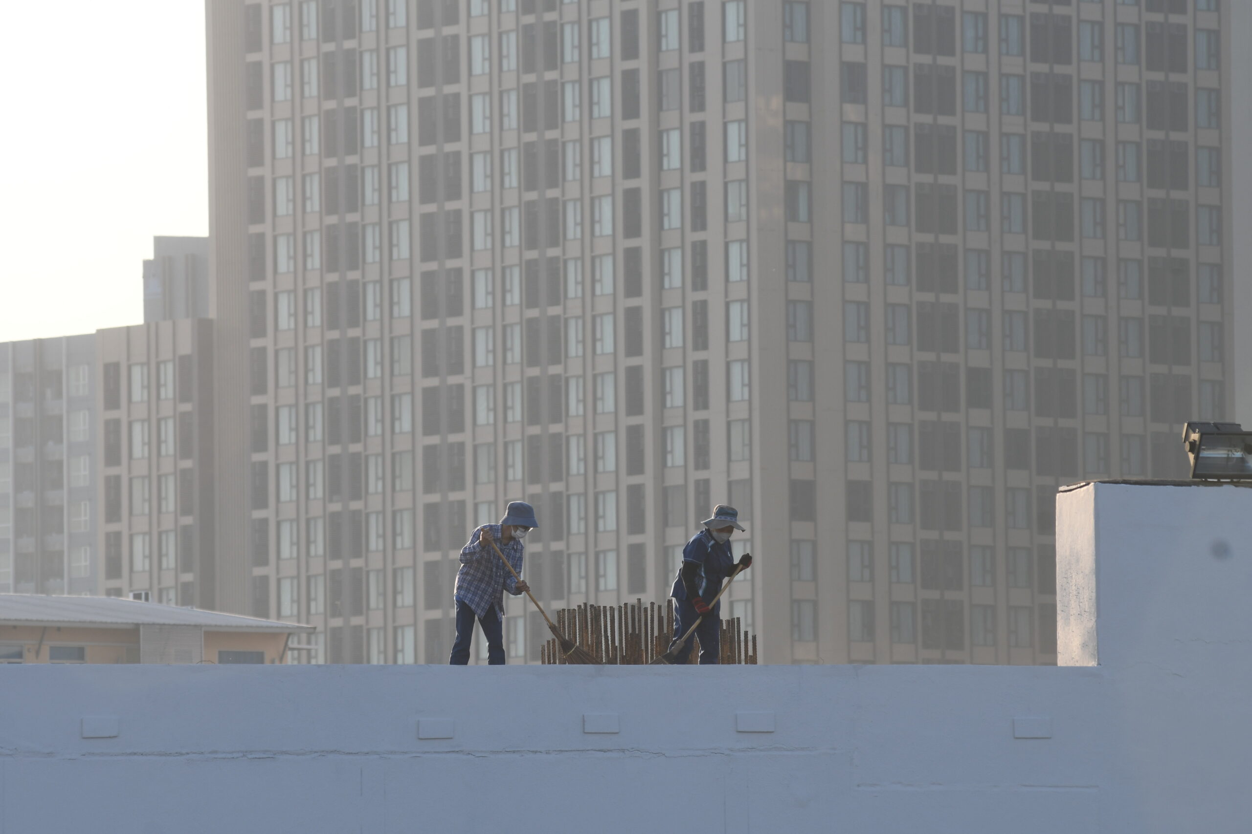 เช็กค่าฝุ่น PM 2.5 วันนี้ (16 ม.ค.) พบ 12 จังหวัดเกินค่ามาตรฐาน