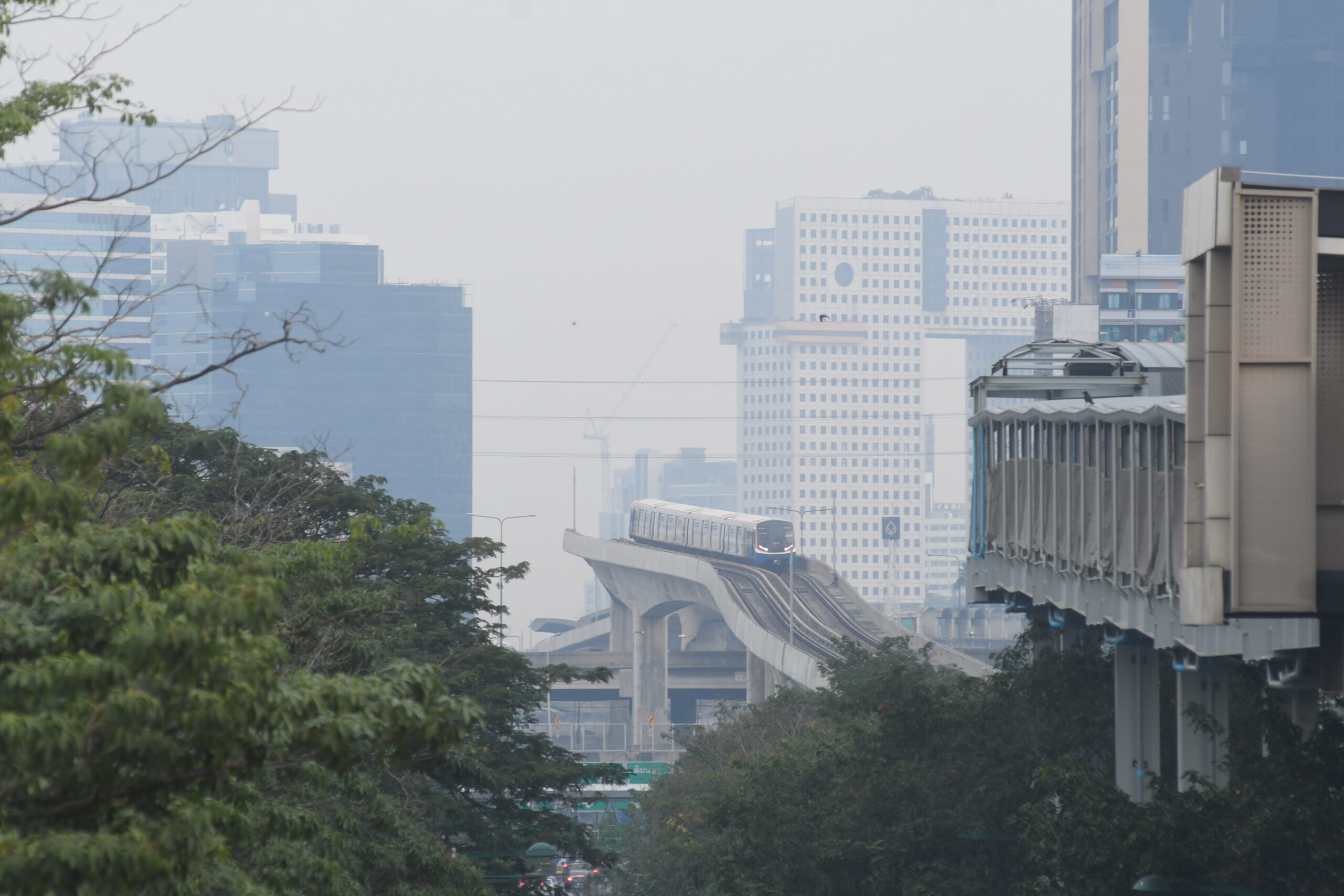 ค่าฝุ่น PM 2.5 มีผลต่อสุขภาพ 7จังหวัด ส่วน กทม. คุณภาพอากาศปานกลาง