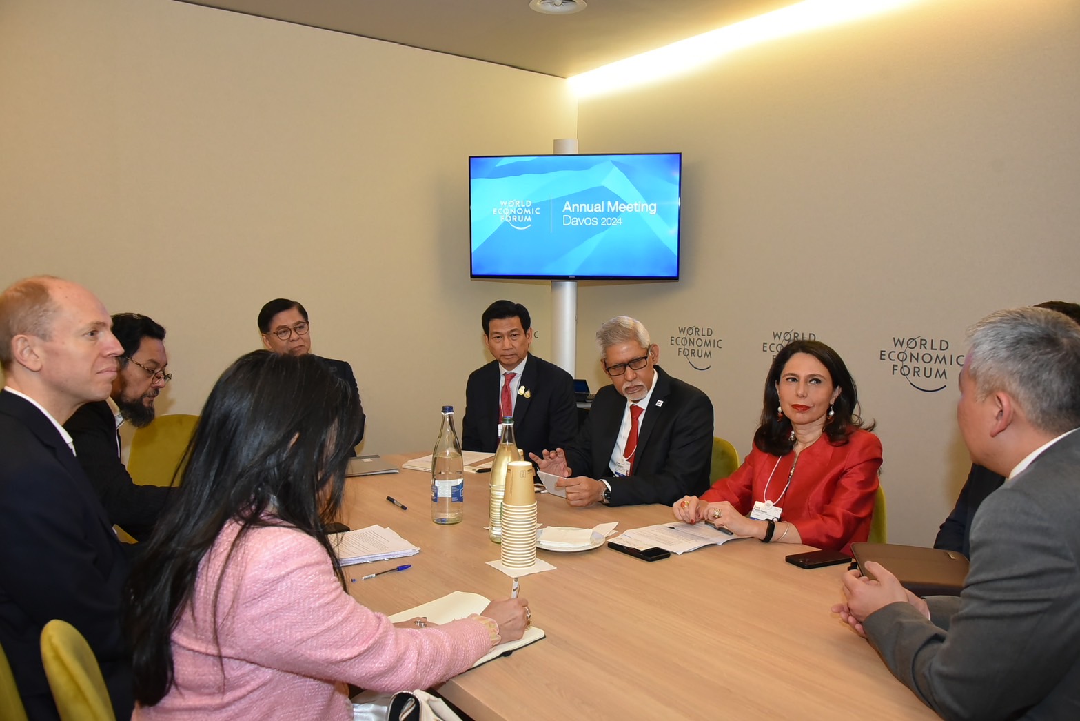 รมว.ต่างประเทศ หารือสถานการณ์เมียนมาใน World Economic Forum