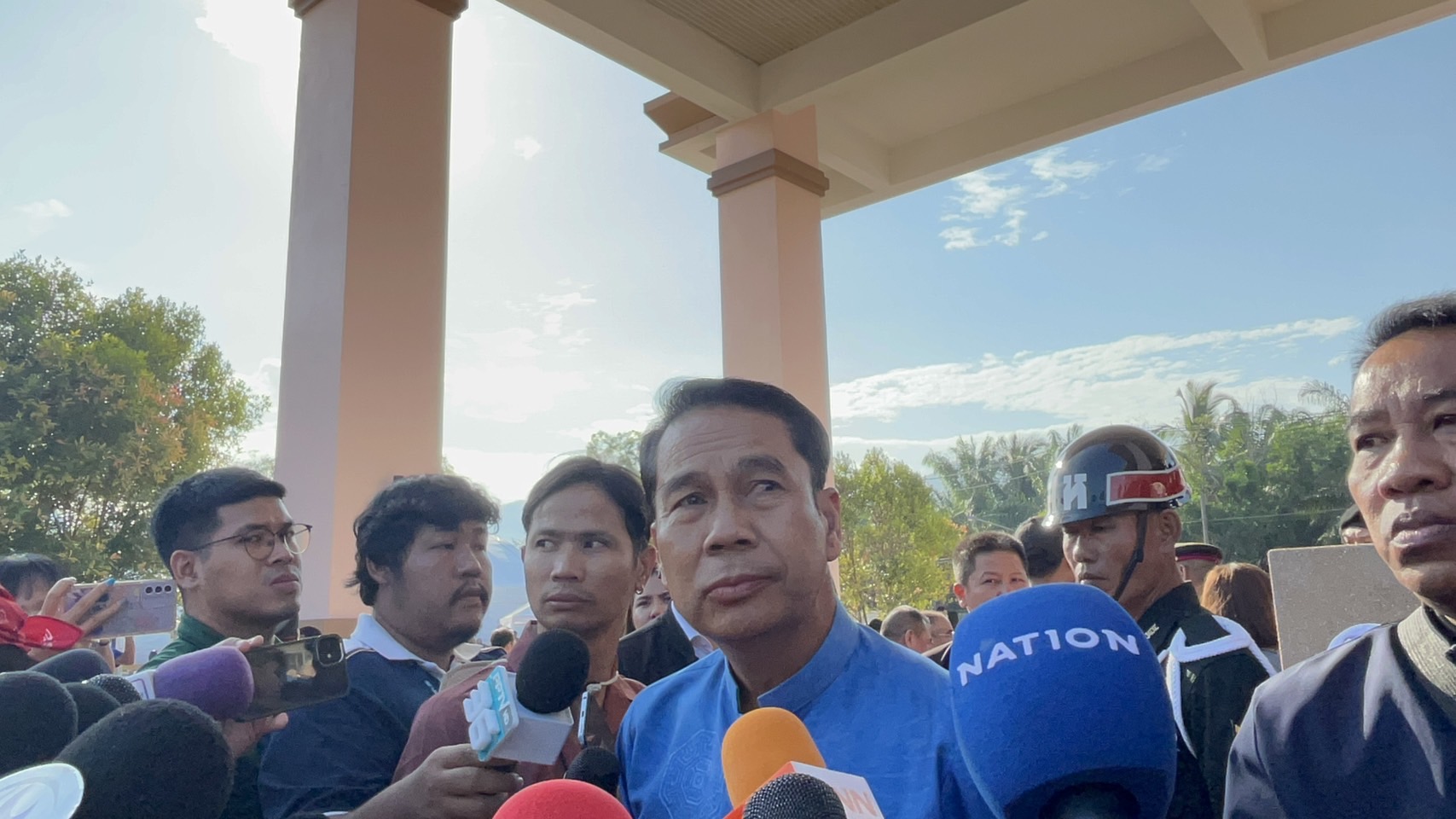 สุทิน เตรียมตั้งคณะกรรมการศึกษาซื้อเรือดำน้ำ เชิญ วิโรจน์-รังสิมันต์ ร่วมคณะ
