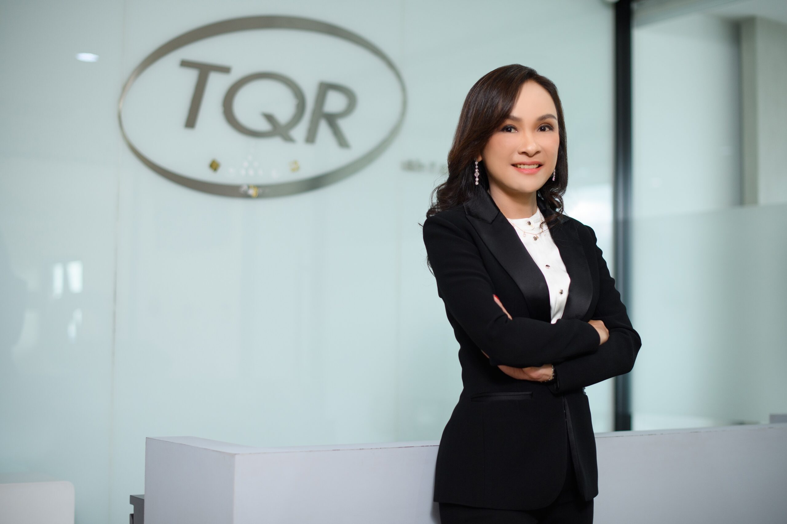 ยุพเรศ พิริยะพันธุ์ รองประธานเจ้าหน้าที่บริหาร