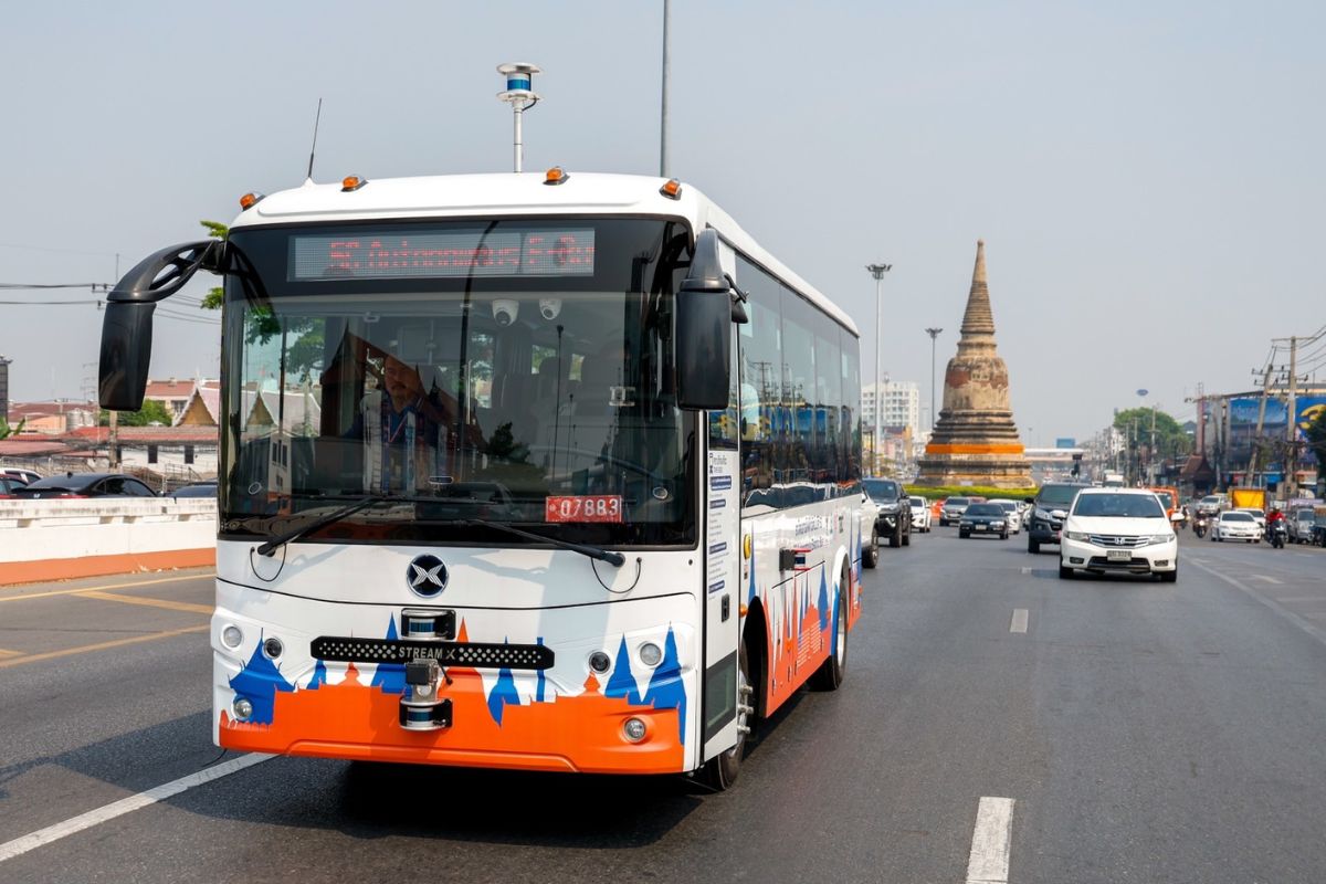 รถบัสไฟฟ้าไร้คนขับ พร้อมให้บริการนำเที่ยวรอบอุทยานประวัติศาสตร์อยุธยาแล้ว