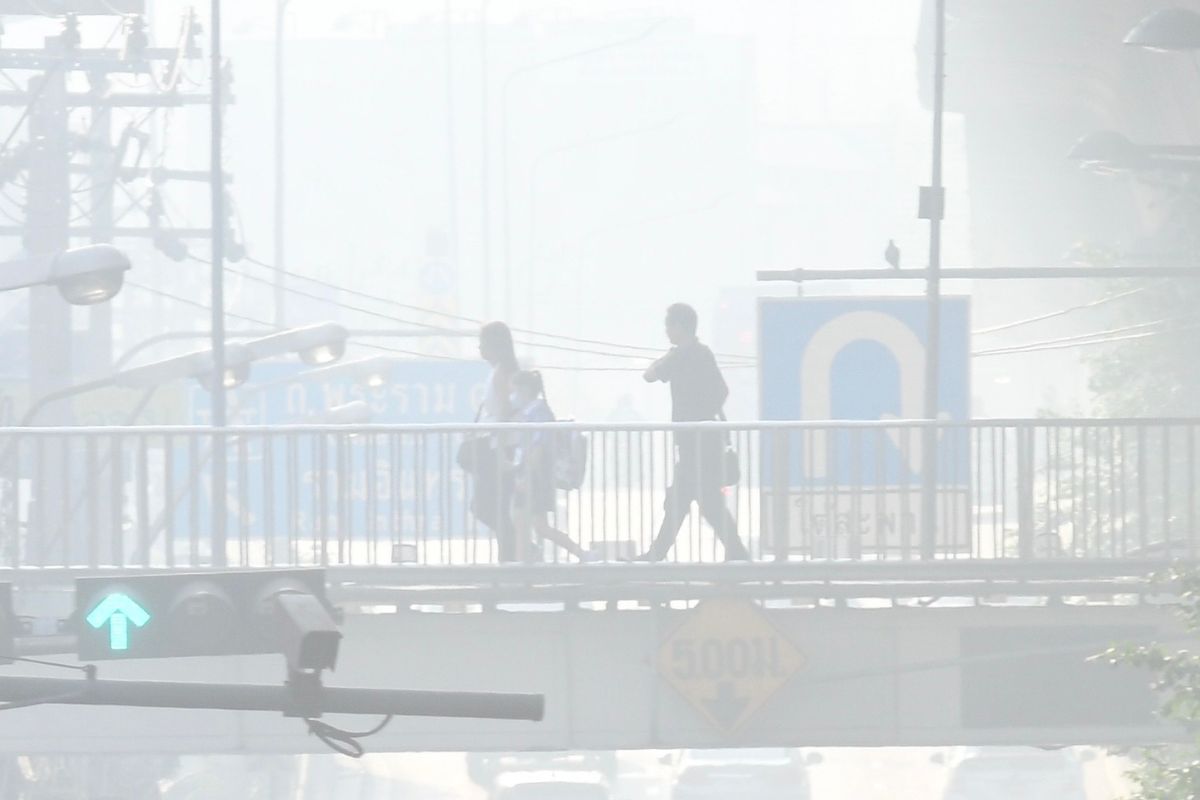 ค่าฝุ่น PM 2.5 กรุงเทพเกินมาตรฐานระดับกระทบสุขภาพ 50 เขต