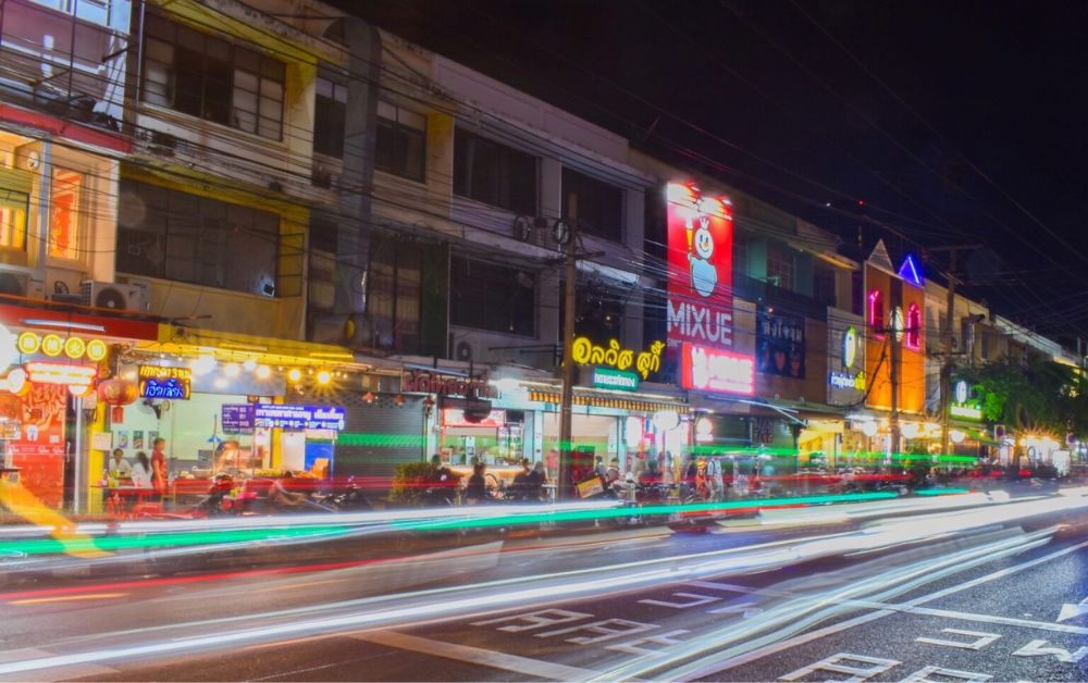 ปักหมุด 10 ร้านดัง จุฬาฯ-บรรทัดทอง-สามย่าน แหล่งรวมสตรีตฟู้ด สวรรค์นักกิน