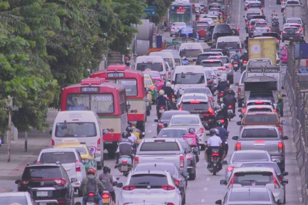 กรมควบคุมมลพิษหนุนใช้ “น้ำมันยูโร 5” ช่วยลดฝุ่น PM 2.5 สูงถึง 24%