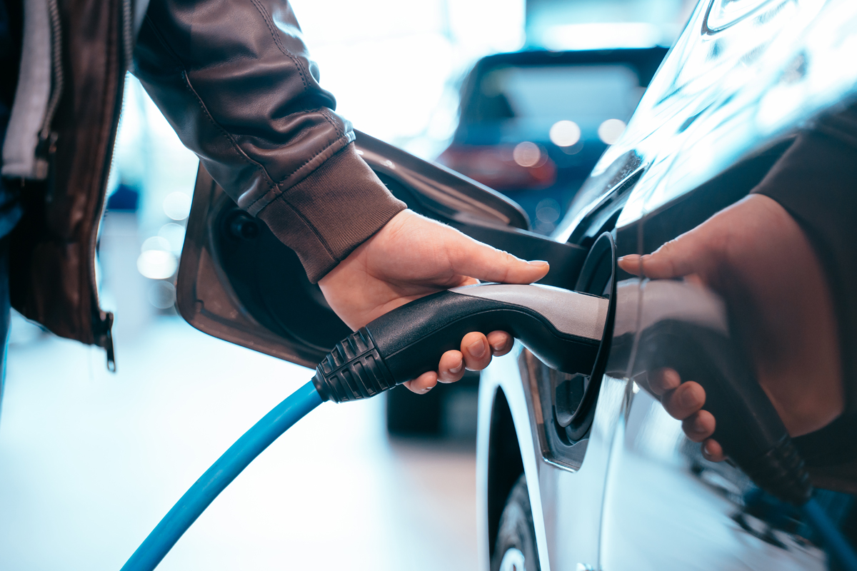 ประกันภัยแข่งดุชิงเค้ก EV เสี่ยงสูง-เบี้ยแพงกว่าสันดาป15%