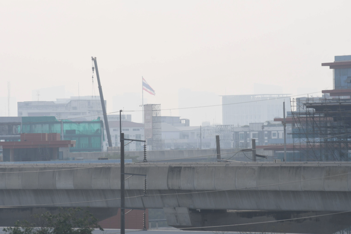 ฝุ่น PM 2.5 กลืนกรุงเทพทุกเขตแล้ว
