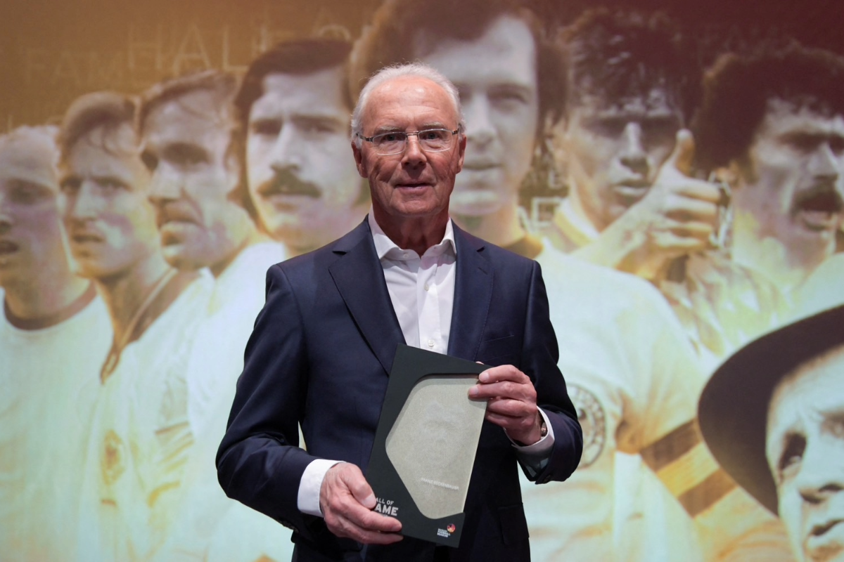 ฟรานซ์ เบ็คเคนบาวเออร์ Franz Beckenbauer