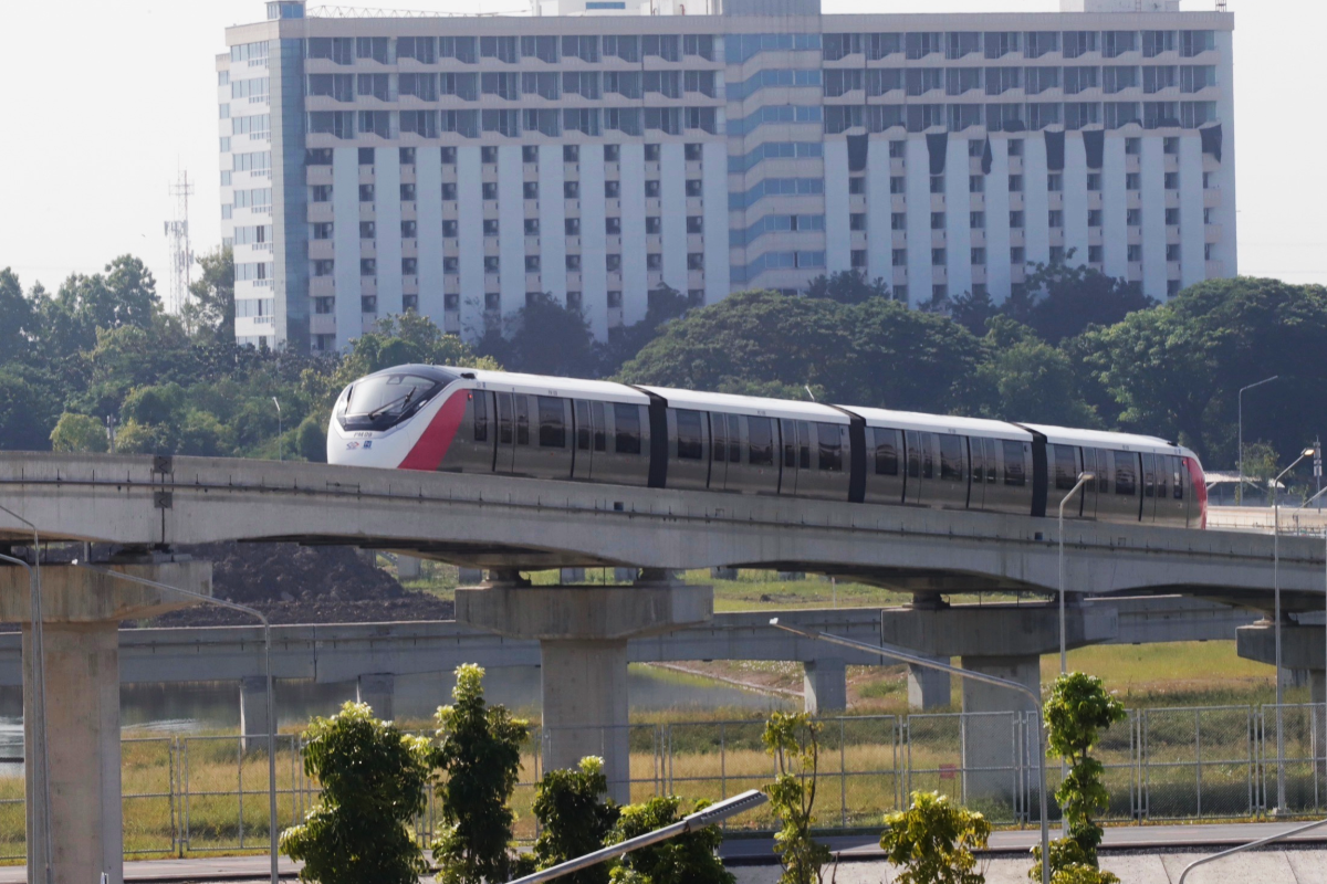รถไฟฟ้าสายสีชมพู เริ่มเก็บเงิน 7 ม.ค. 67 เช็กค่าโดยสารพร้อมส่วนลด