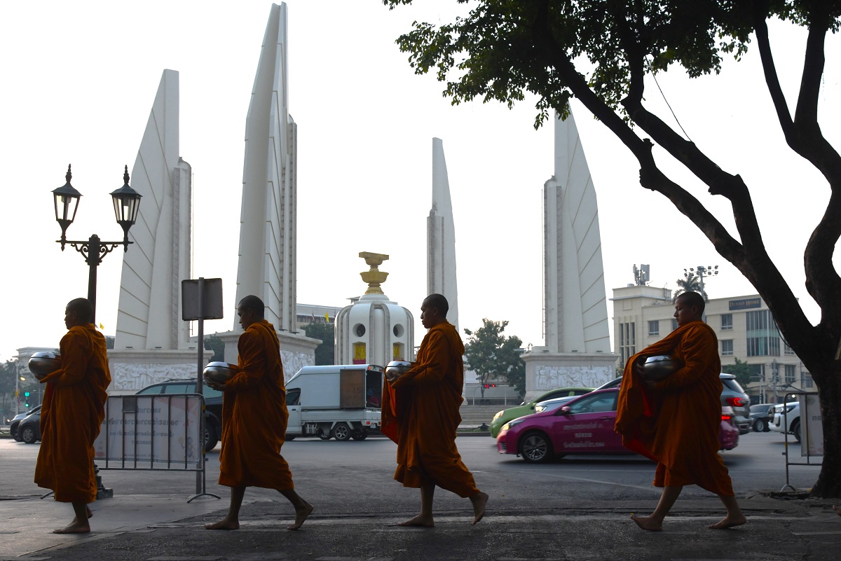 ฝุ่น PM 2.5 วันนี้ (2 ก.พ. 67) กทม. ค่าฝุ่นดีขึ้นทุกเขต 10 จังหวัดอีสานหนักสุด