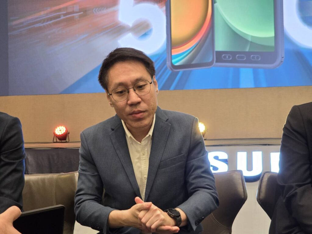 นายภาณุพัฒน์ เกษมสุข